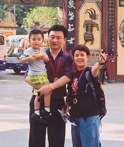 金龟子离婚了嘛、金龟子和谁是两口子