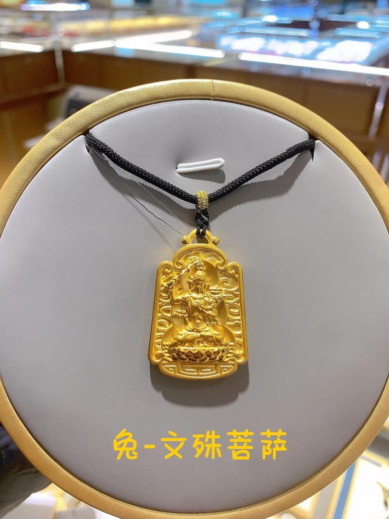 什么生肖适合戴佛像、什么生肖适合戴佛像吊坠
