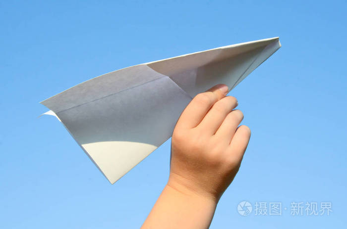 [你手中的纸飞机]你手中的纸飞机怎么折