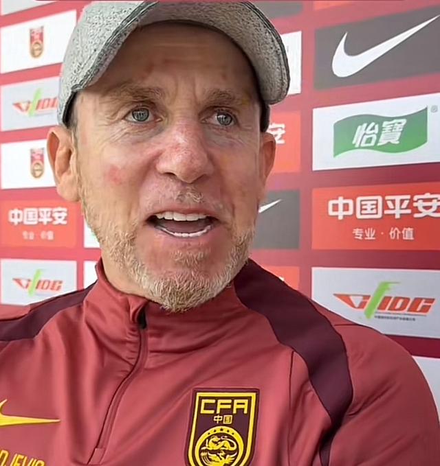 曝国青主帅久尔杰维奇被留任的简单介绍
